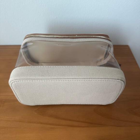 Henny + Lev The Max Makeup Trunk Bag Cream and Brown One Size - Picture 3 of 9